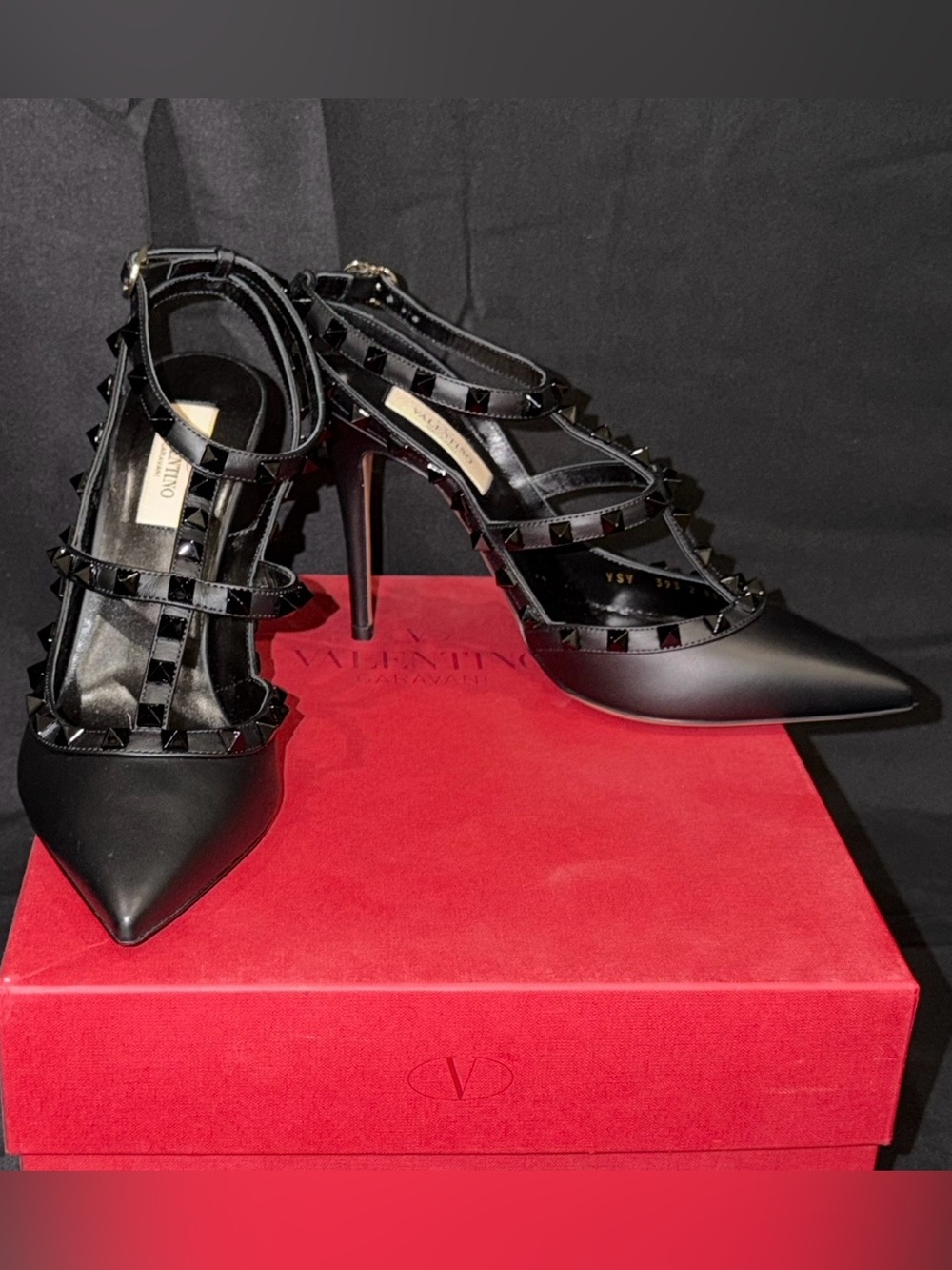 Authentic Valentino Black Rockstud Pointed T-Strap Pumps